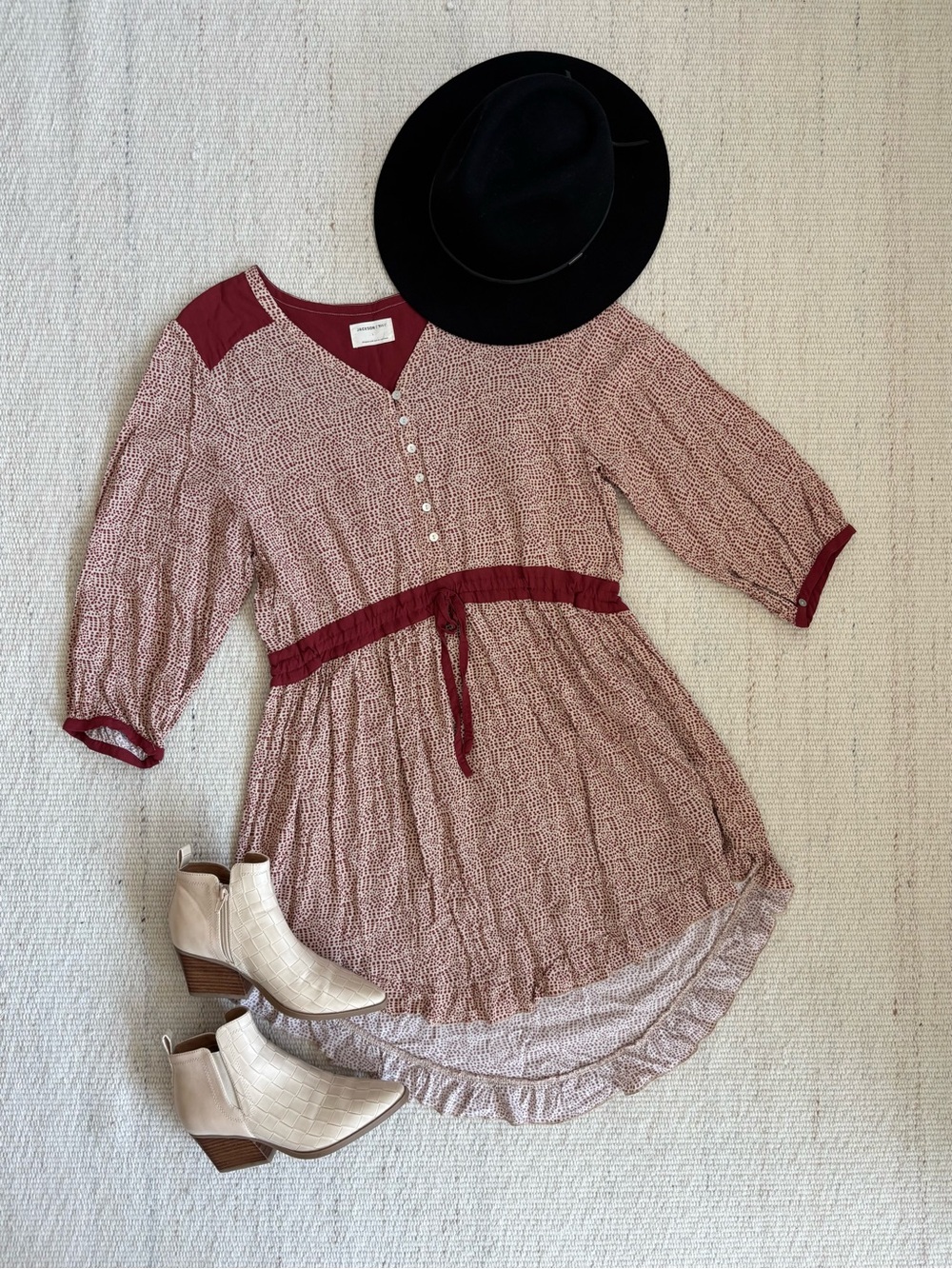 | Jackson Rowe | ‘Evie’ Dress in the color Juno size Large